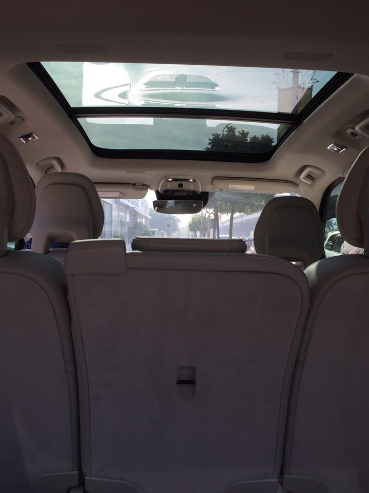 Volvo XC90 T6 Incription 2015 - Cần bán Volvo XC90 T6 Incription đời 2015, màu trắng, nhập khẩu nguyên chiếc