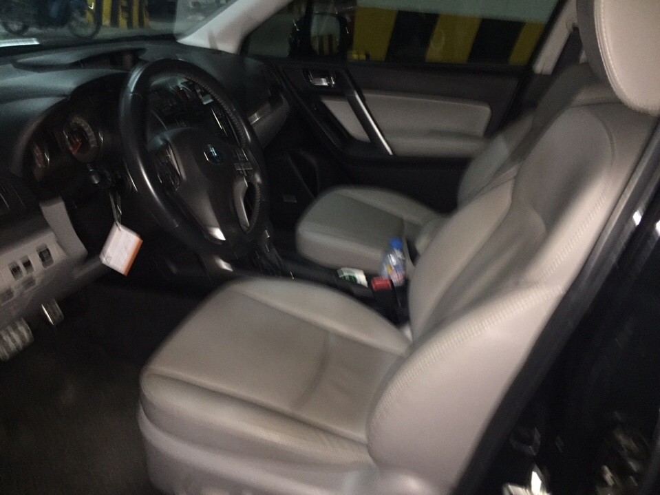 Subaru Forester FXT 2013 - Bán xe Subaru Forester FXT đời 2013, màu đen, xe nhập, xe nhà đi. Lh: 0931416628