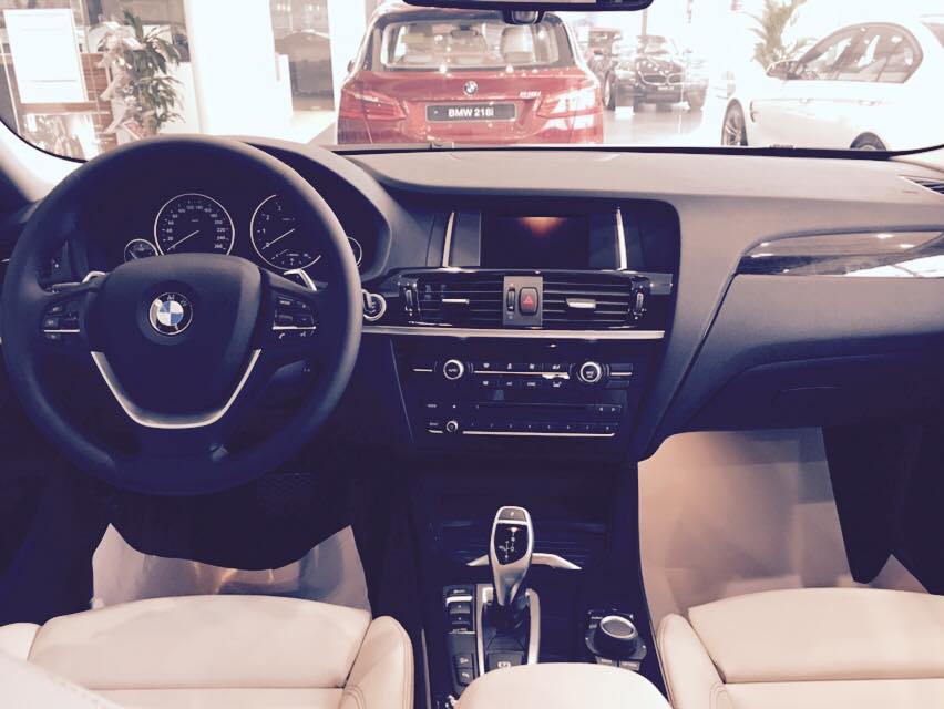 BMW X4 xDrive20i 2017 - Bán xe BMW X4 xDrive20i đời 2017, màu trắng, nhập khẩu nguyên chiếc