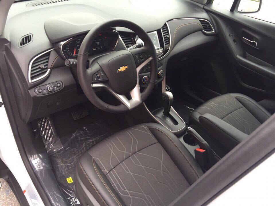 Chevrolet Trax LT 2017 - Bán xe Trax 1.4L nhập khẩu nguyên chiếc, giá tốt nhận xe ngay liên hệ 0933 799 795
