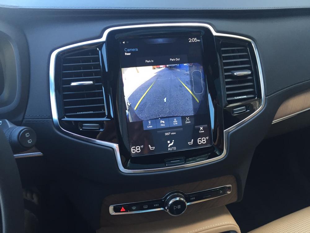 Volvo XC90 Inscription 2017 - Bán Volvo XC90 Inscription 2017, màu đen, xe mới