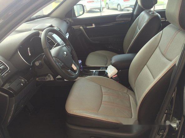 Kia Sorento CRDi AT 2017 - Bán Kia Sorento CRDi AT năm 2017, màu đen, giá 939tr