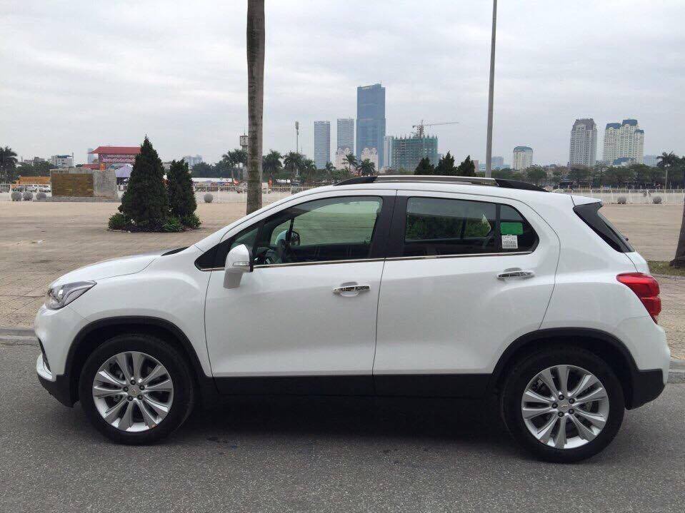 Chevrolet Trax LT 2017 - Bán xe Trax 1.4L nhập khẩu nguyên chiếc, giá tốt nhận xe ngay liên hệ 0933 799 795
