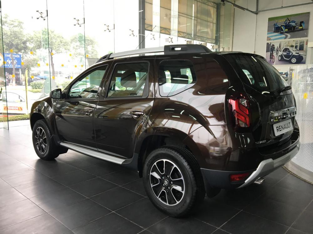 Renault Duster 2017 - Renault Duster mới tinh, giá sốc