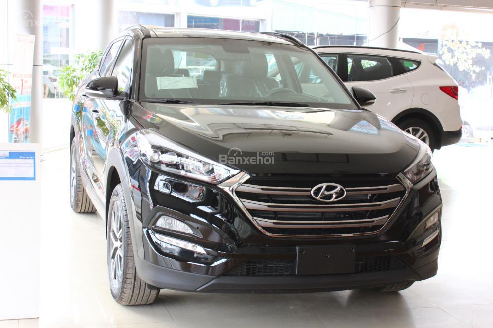 Hyundai Tucson 2017 - [Phú Yên] Cần bán Hyundai Tucson 2017 Full, giá tốt nhất thị trường, LH 01202.7876.91