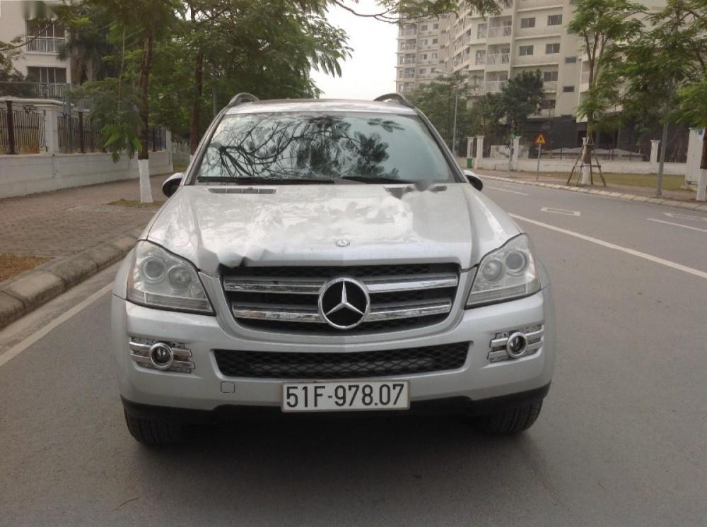 Mercedes-Benz GL 450 2007 - Cần bán gấp Mercedes 450 năm 2007, màu bạc, nhập khẩu như mới