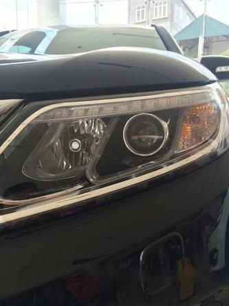 Kia Sorento CRDi AT 2017 - Bán Kia Sorento CRDi AT năm 2017, màu đen, giá 939tr