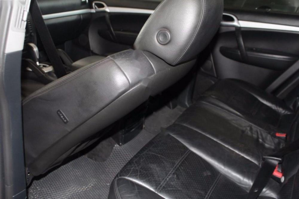 Porsche Cayenne 2005 - Bán Porsche Cayenne sản xuất 2005, màu xám, nội thất da màu đen sang trọng