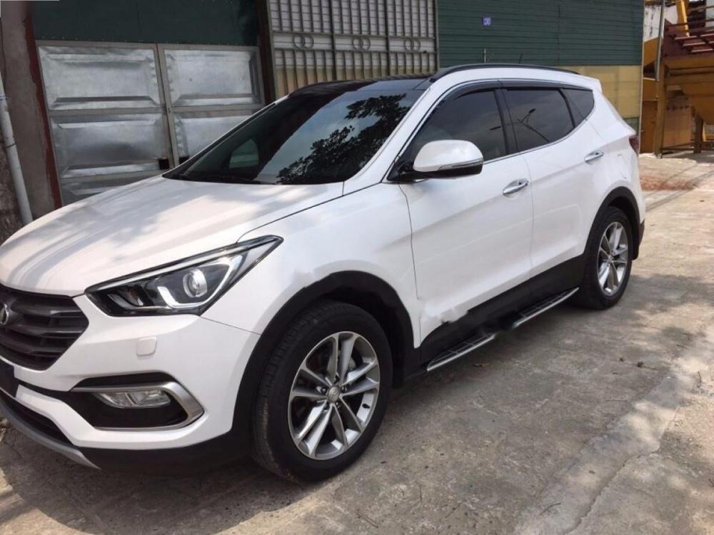 Hyundai Santa Fe 4WD 2016 - Cần bán xe Hyundai Santa Fe 4WD đời 2016, màu trắng