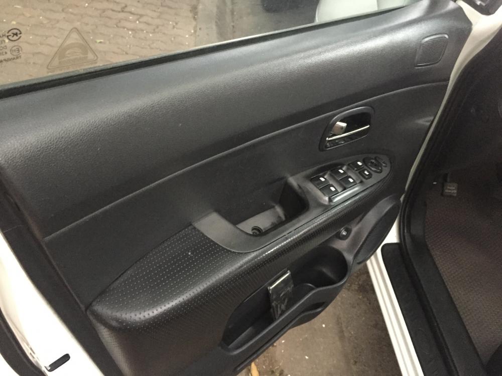 Kia Carens SX 2011 - Bán Kia Carens SX đời 2011, màu trắng