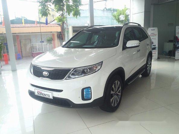 Kia Sorento GAT 2017 - Bán ô tô Kia Sorento GAT đời 2017, màu trắng