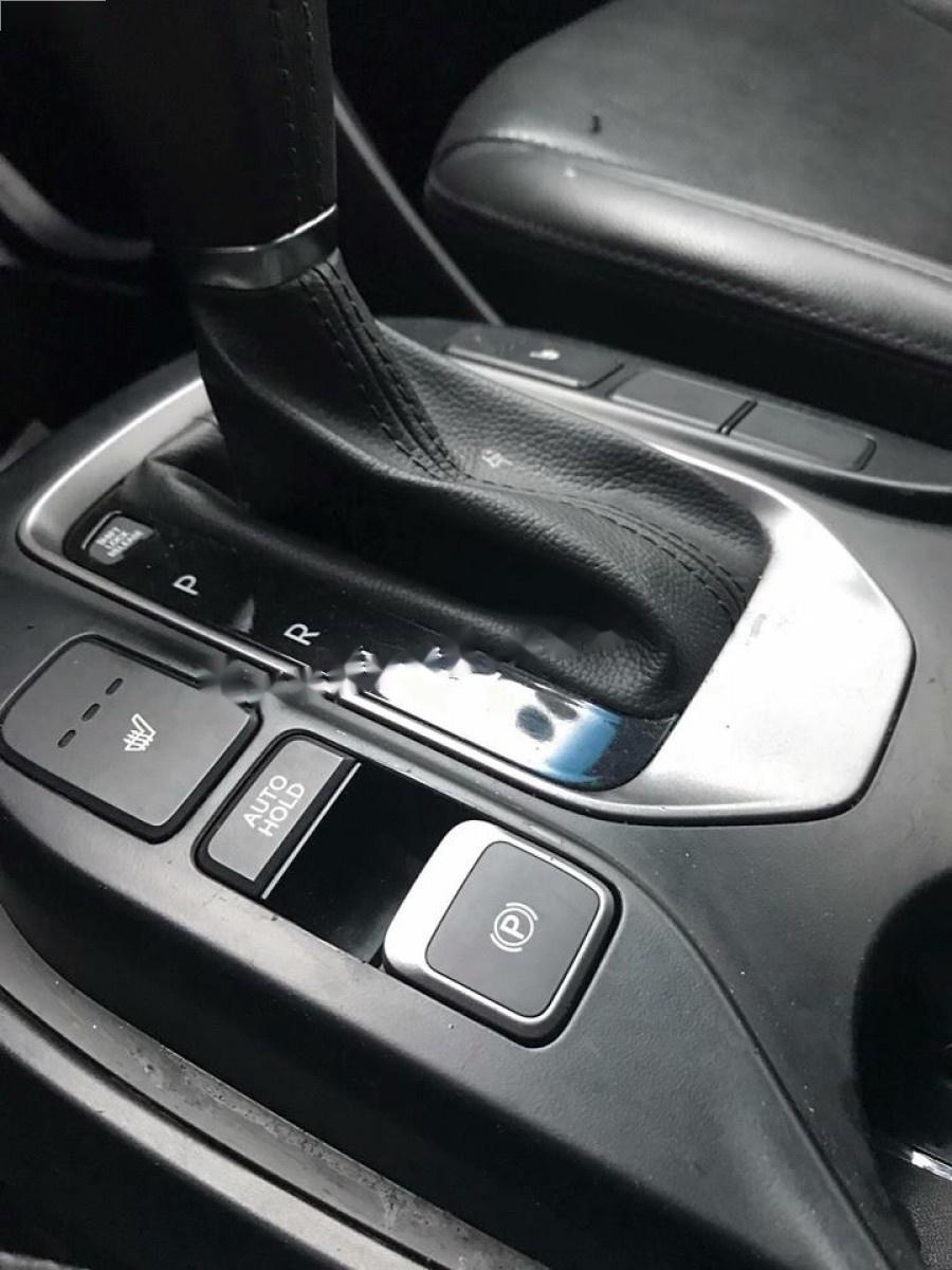 Hyundai Santa Fe 4WD 2014 - Cần bán lại xe Hyundai Santa Fe 4WD sản xuất 2014, màu đen, nhập khẩu nguyên chiếc