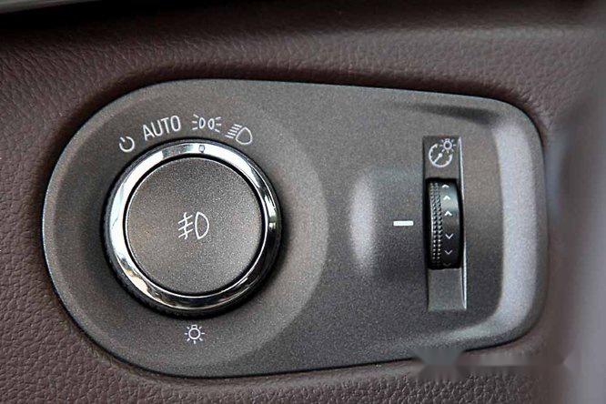 Cadillac SRX 4 2009 - Bán ô tô Cadillac SRX 4 đời 2009, màu bạc, nhập khẩu nguyên chiếc