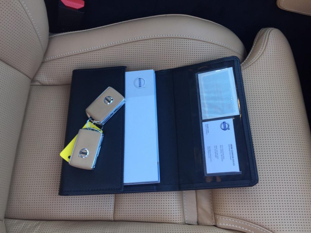 Volvo XC90 Inscription 2017 - Bán Volvo XC90 Inscription 2017, màu đen, xe mới