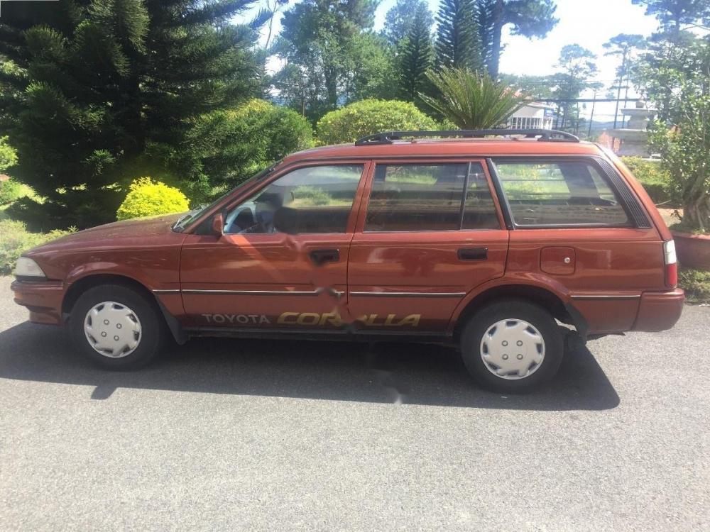 Toyota Corolla MT 1998 - Cần bán xe Toyota Corolla MT năm 1998, màu nâu, xe nhập, 95tr