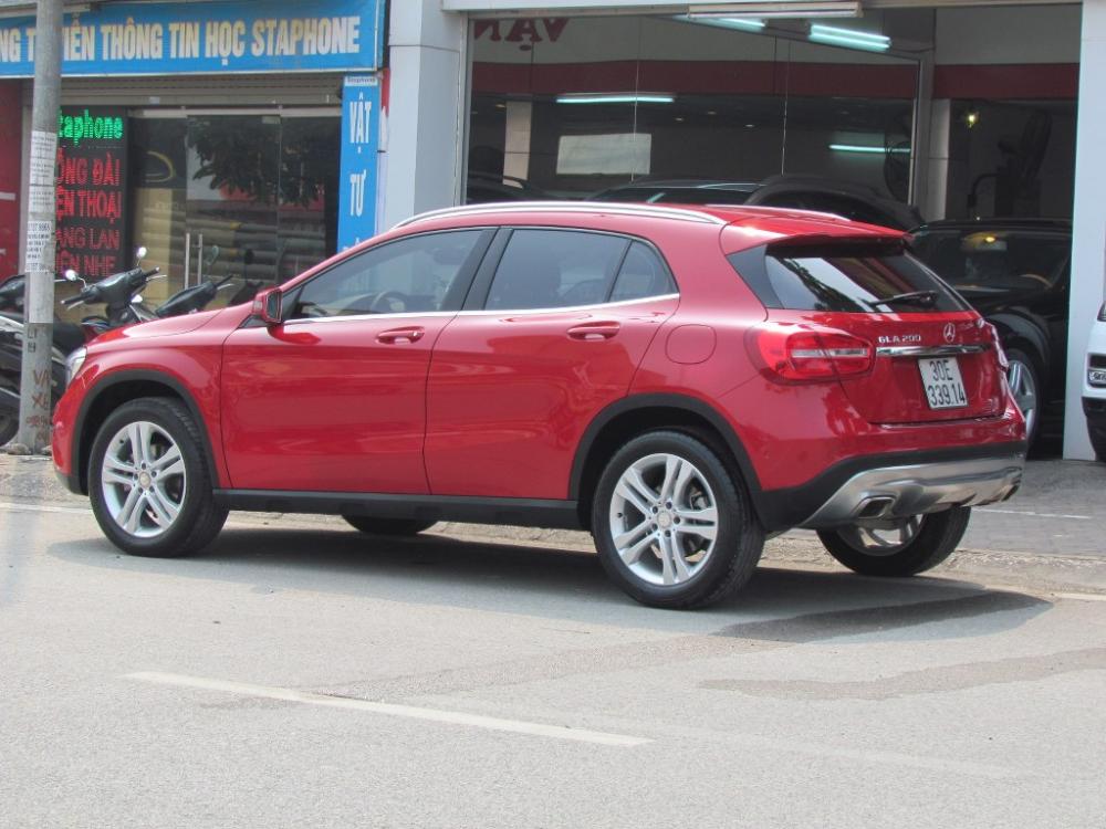 Mercedes-Benz GL Mercedes A200 AT 2016 - Mercedes GLA200 AT 2016