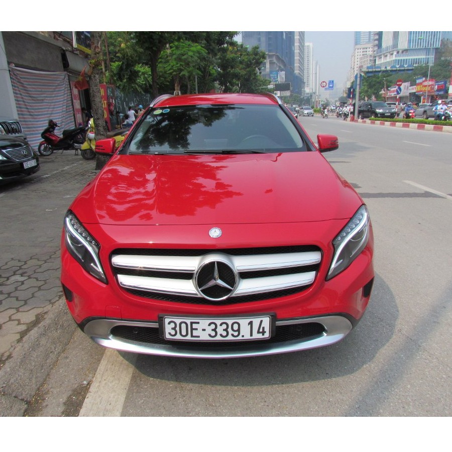 Mercedes-Benz GL Mercedes A200 AT 2016 - Mercedes GLA200 AT 2016