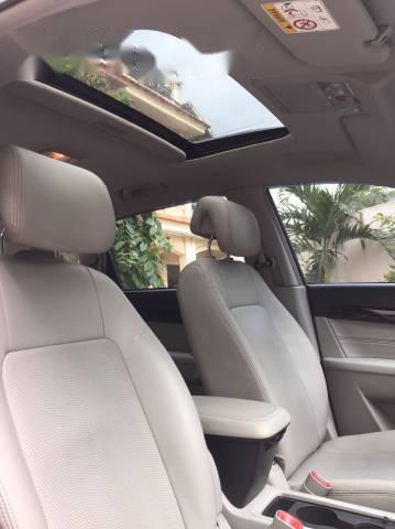 Chevrolet Captiva AT 2014 - Cần bán Chevrolet Captiva AT sản xuất 2014, màu trắng , 610tr