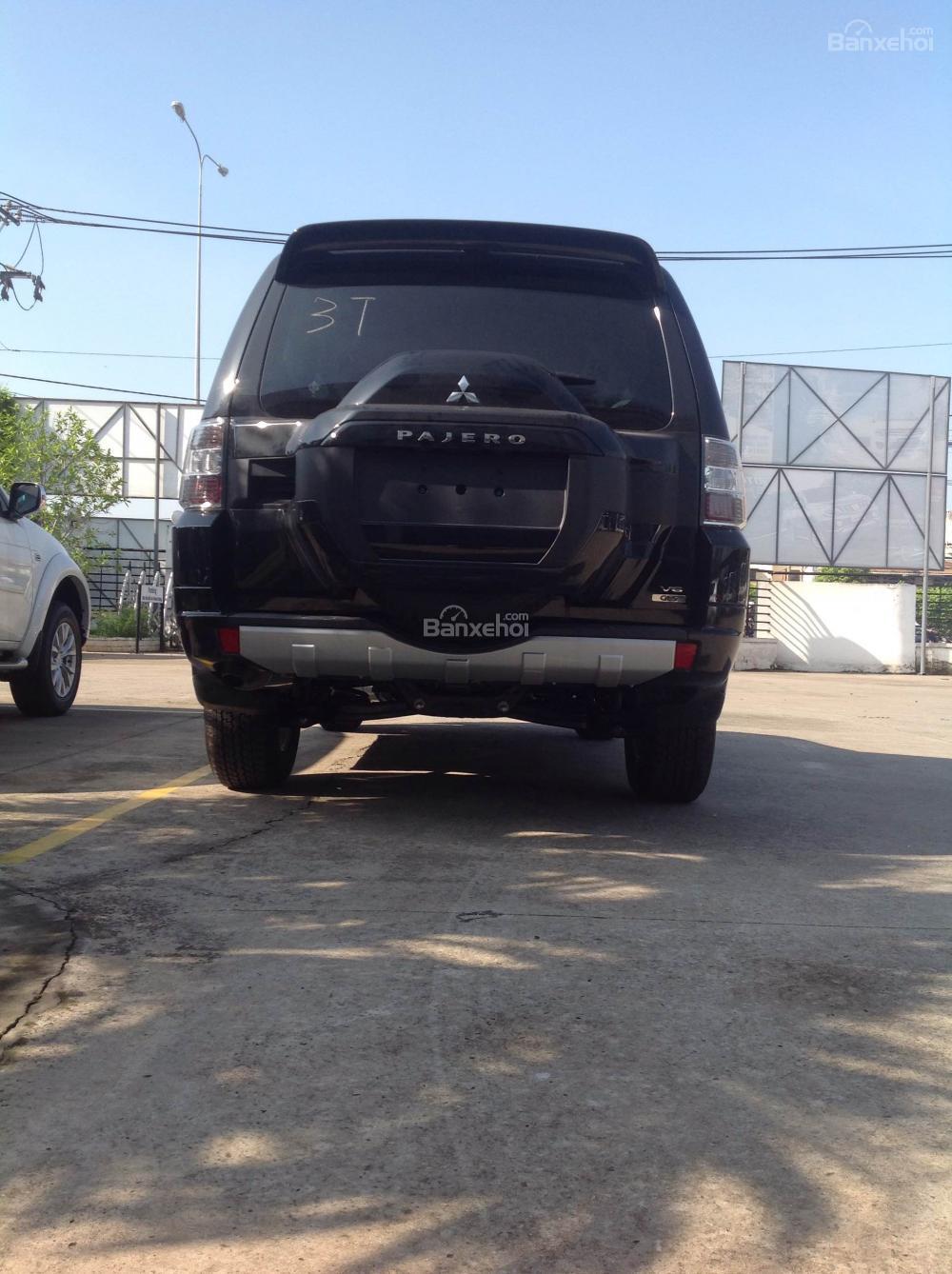 Mitsubishi Pajero 3.0 GLS 2016 - Bán xe Mitsubishi Pajero 3.0 GLS đời 2016, nhập khẩu có trả góp giá tốt nhất