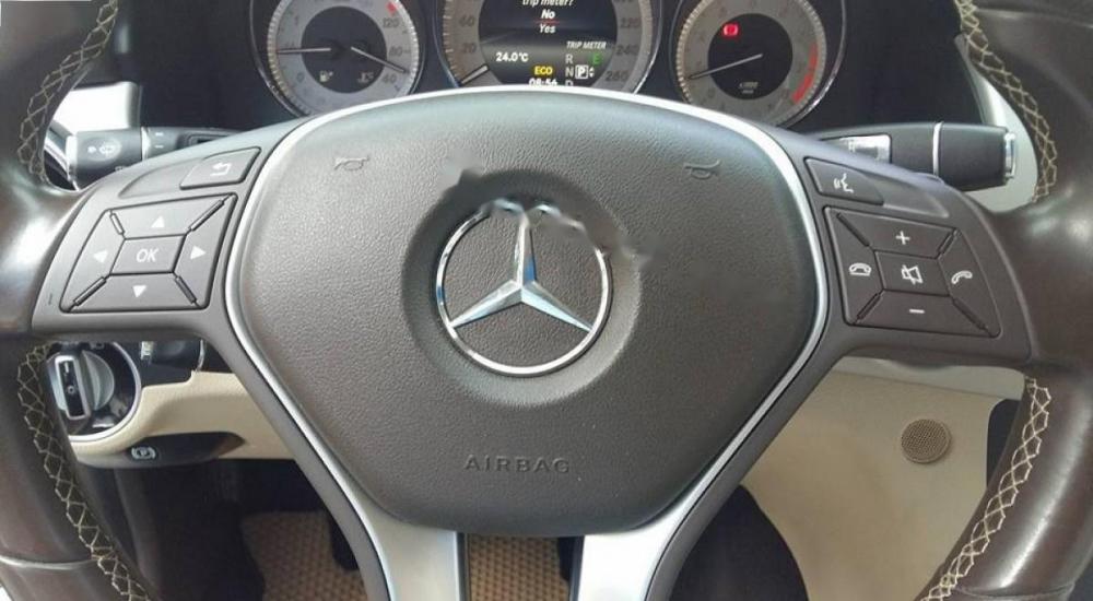 Mercedes-Benz GLK Class 250 2014 - Bán Mercedes GLK 250 đời 2014, màu đen