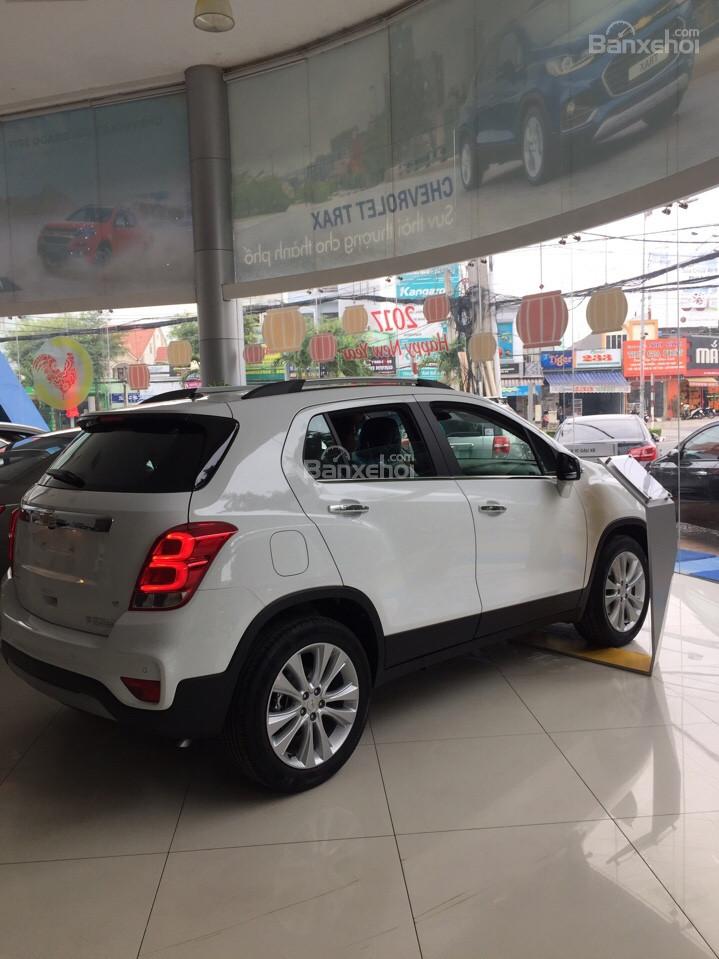 Chevrolet C-HR LT 2017 - Bán ô tô Chevrolet Trax LT đời 2017, hỗ trợ vay ngân hàng 80%, gọi Ms. Lam 0939193718