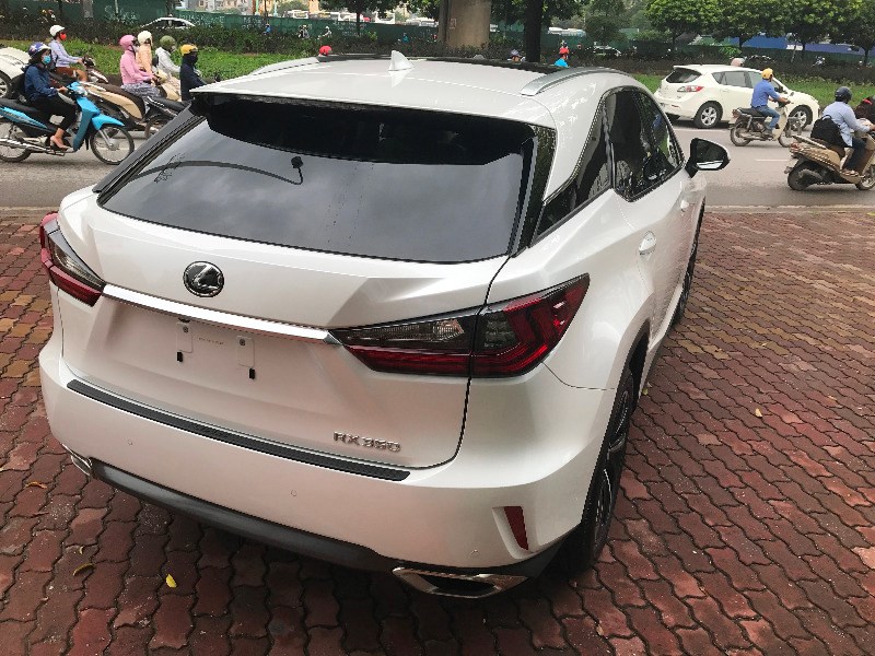 Lexus RX350 2016 - Bán ô tô Lexus RX350 đời 2016, màu trắng, xe nhập, số tự động