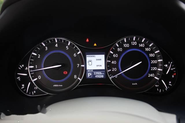 Infiniti QX80 5.6 AT 2015 - Bán Infiniti QX80 5.6 AT năm sản xuất 2015, nhập khẩu nguyên chiếc, chính chủ