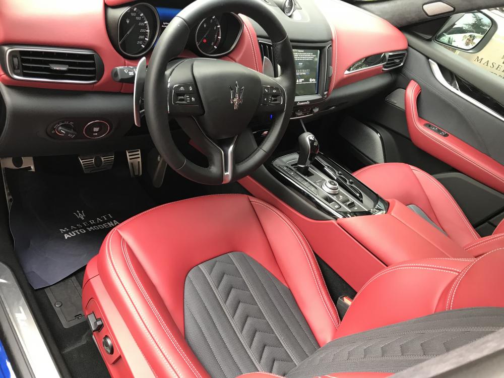 Maserati SQ4 2018 - Siêu Phẩm Maserati Levante SQ4 mới, bán xe Maserati Levante phiên bản sang trọng, giá bán xe Maserati Levante S mới