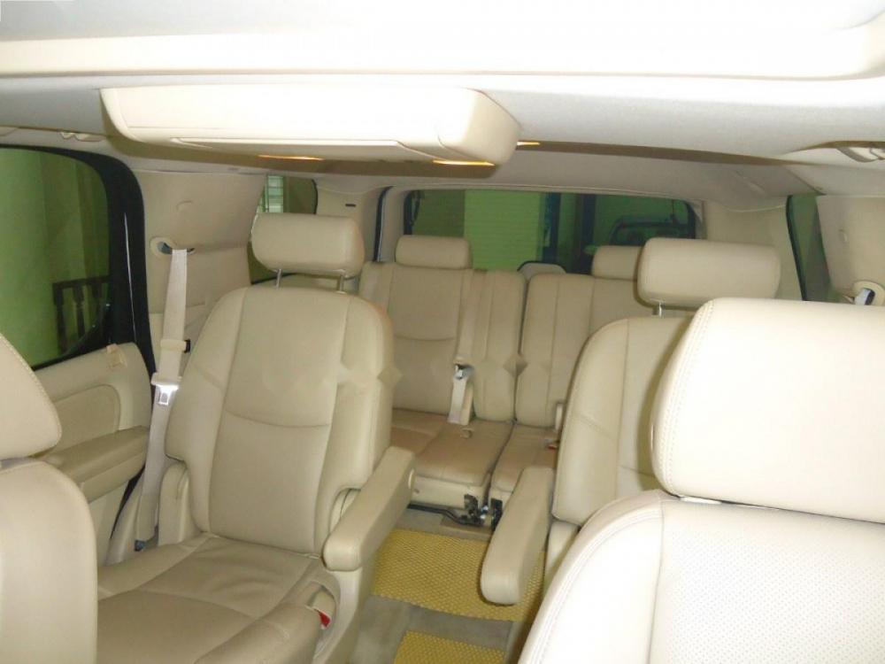 Cadillac Escalade ESV 6.2 V8 2008 - Bán Cadillac Escalade ESV 6.2 V8 năm 2008, màu trắng, xe nhập