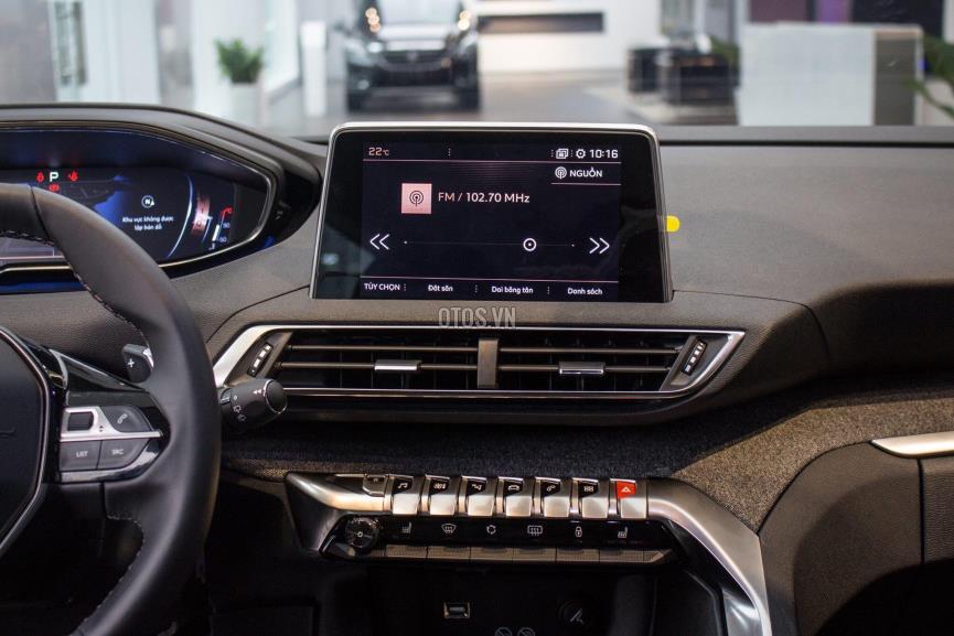 Peugeot 5008 2018 - Peugeot Tây Ninh bán xe Peugeot 5008 dòng xe 7 chỗ gầm cao màu đen mới 100%