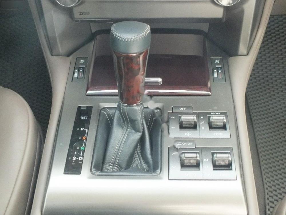 Lexus GX 460 2017 - Bán Lexus GX 460 đời 2017, màu trắng, nhập khẩu nguyên chiếc số tự động