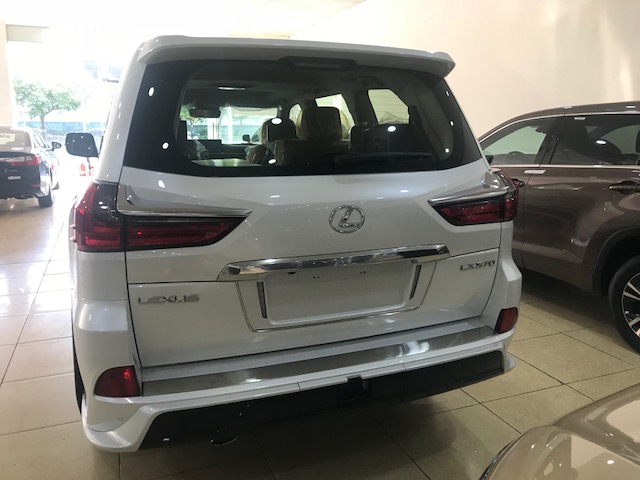 Lexus LX5700 Super sport 2018 - Bán xe Lexus LX5700 Super sport năm 2019 màu trắng, nhập khẩu nguyên chiếc
