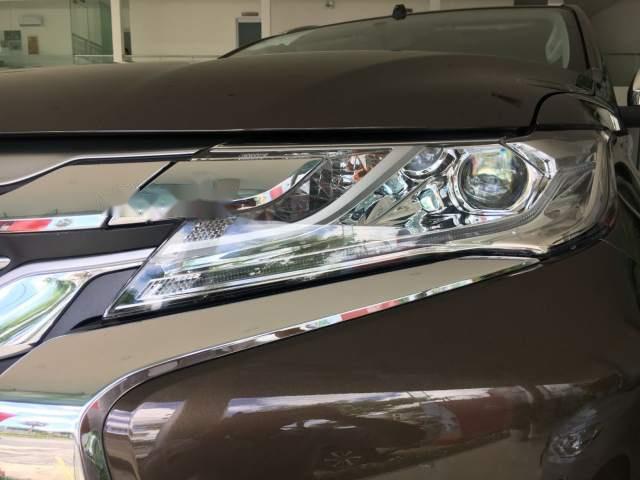 Mitsubishi Pajero 2018 - Bán xe Mitsubishi Pajero sản xuất 2018, màu nâu