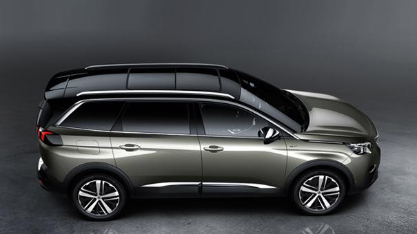  Peugeot 5008