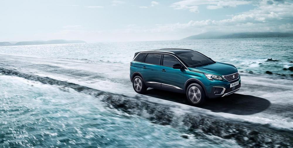 Peugeot 5008: Vận hành mạnh mẽ, linh hoạt 