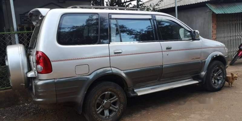 Isuzu Hi lander 2009 - Bán Isuzu Hi lander đời 2009, màu bạc