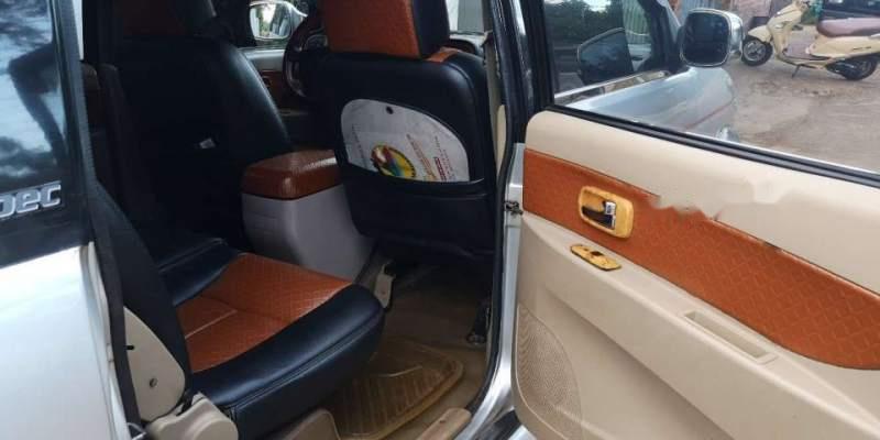 Isuzu Hi lander 2009 - Bán Isuzu Hi lander đời 2009, màu bạc