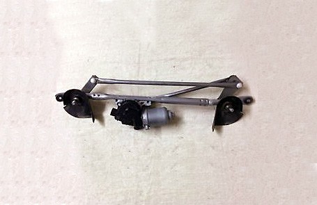 Mitsubishi Outlander triệu hồi do dính lỗi liên quan đến hệ thống gạt nước a1 Mitsubishi Outlander triệu hồi do dính lỗi liên quan đến hệ thống gạt nước a1.