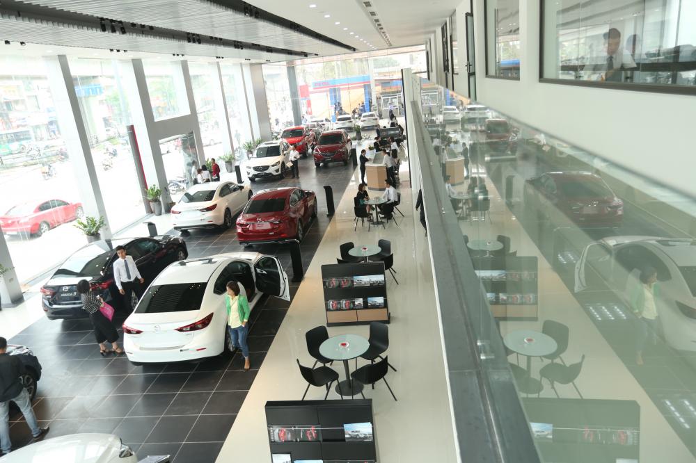 Khu trưng bày sản phẩm của Mazda Nguyễn Trãi Khu trưng bày sản phẩm của Mazda Nguyễn Trãi