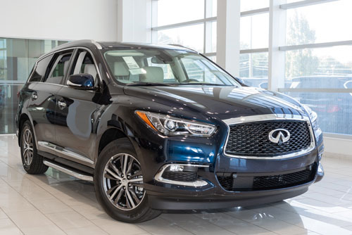 Điểm danh 10 mẫu SUV hạng sang cỡ trung tốt nhất năm 2019 - Infiniti QX60 2019.