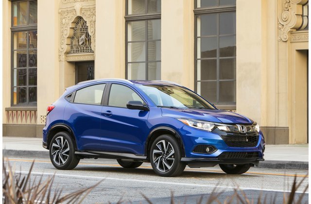 10 mẫu xe SUV cỡ nhỏ an toàn nhất năm 2019: Honda CR-V 2019.