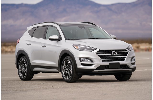 10 mẫu xe SUV cỡ nhỏ an toàn nhất năm 2019: Hyundai Tucson 2019.