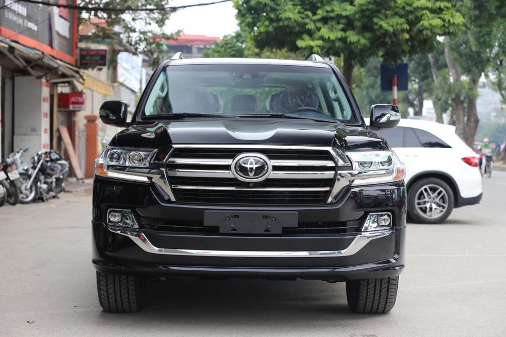 Toyota Land Cruiser VXS 4.6L 2018 - Bán xe Toyota Land Cruiser VXS 4.6L năm 2018, màu đen, nhập khẩu nguyên chiếc