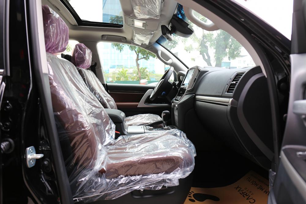 Toyota Land Cruiser VXS 4.6L 2018 - Bán xe Toyota Land Cruiser VXS 4.6L năm 2018, màu đen, nhập khẩu nguyên chiếc