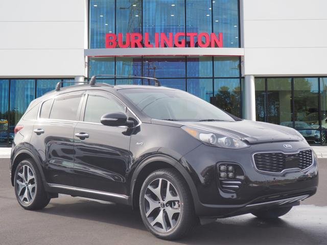 Top 10 SUV tiết kiệm nhiên liệu hơn thông số đã công bố: KIA SPORTAGE SX TURBO.