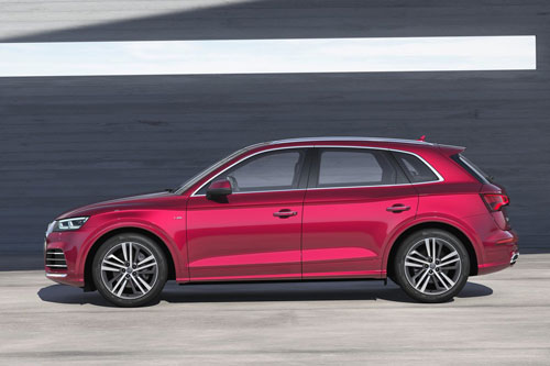10 xe SUV an toàn nhất thị trường:Audi Q5 2019.