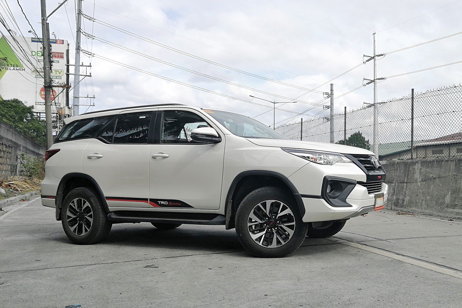 Toyota Fortuner 2019 lắp ráp tại Việt Nam lộ thông tin quan trọng 2a