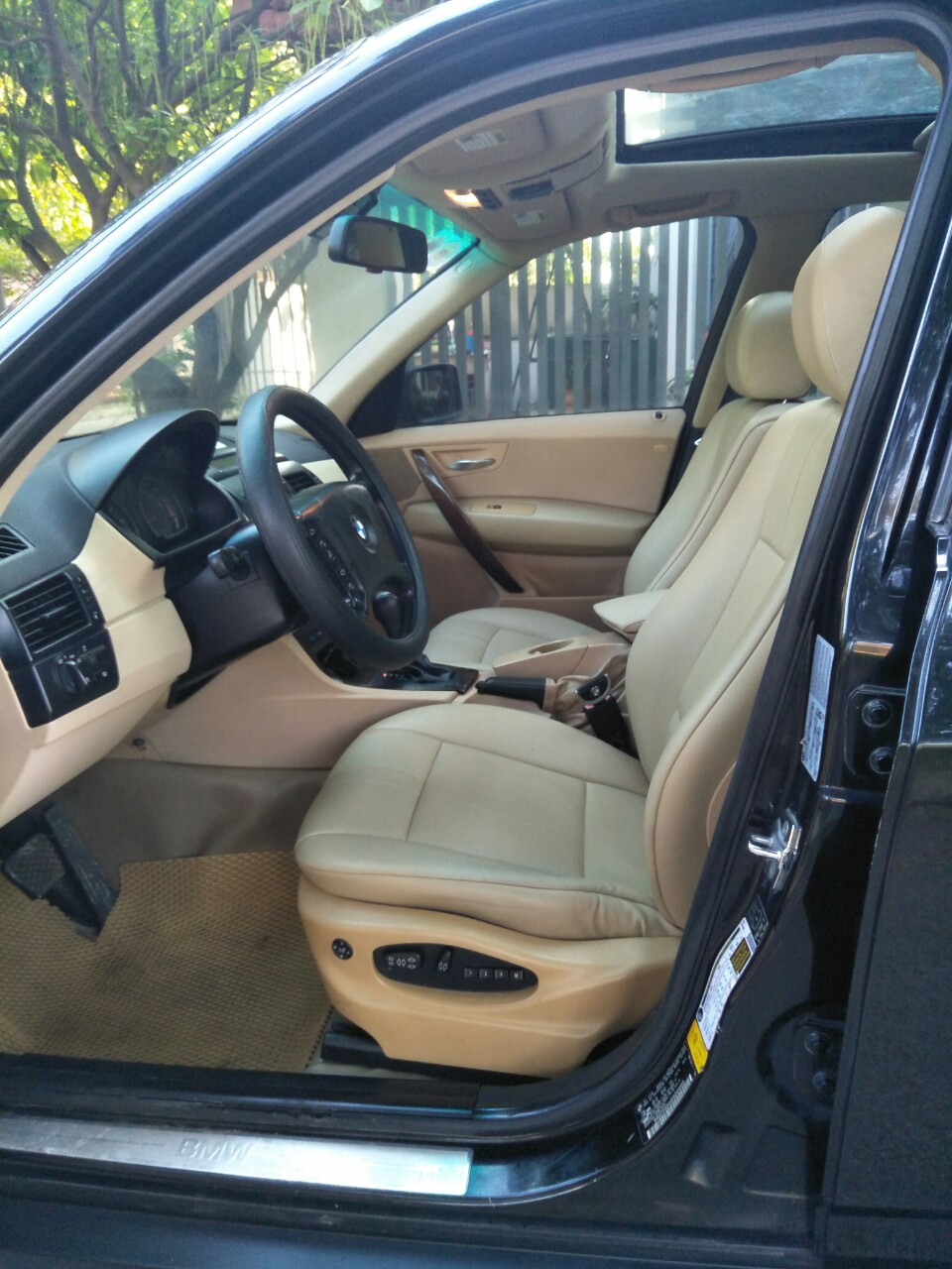 BMW X3 X3 2005 - BMW X3 số tự động nhập Mỹ sx 2005, đăng ký LĐ 2007 chính chủ công chức chạy ít, nên xe còn đẹp  