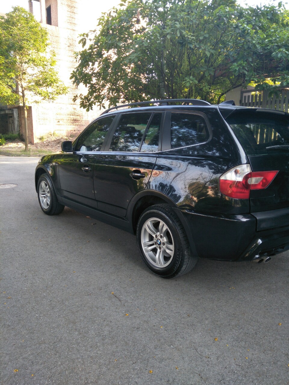 BMW X3 X3 2005 - BMW X3 số tự động nhập Mỹ sx 2005, đăng ký LĐ 2007 chính chủ công chức chạy ít, nên xe còn đẹp  