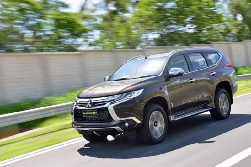 Mitsubishi Pajero 2019 - Bán Mitsubishi Pajero đời 2019, xe nhập